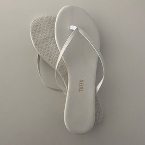Tkee Lily Flip Flop White - 9 BRAND NEW